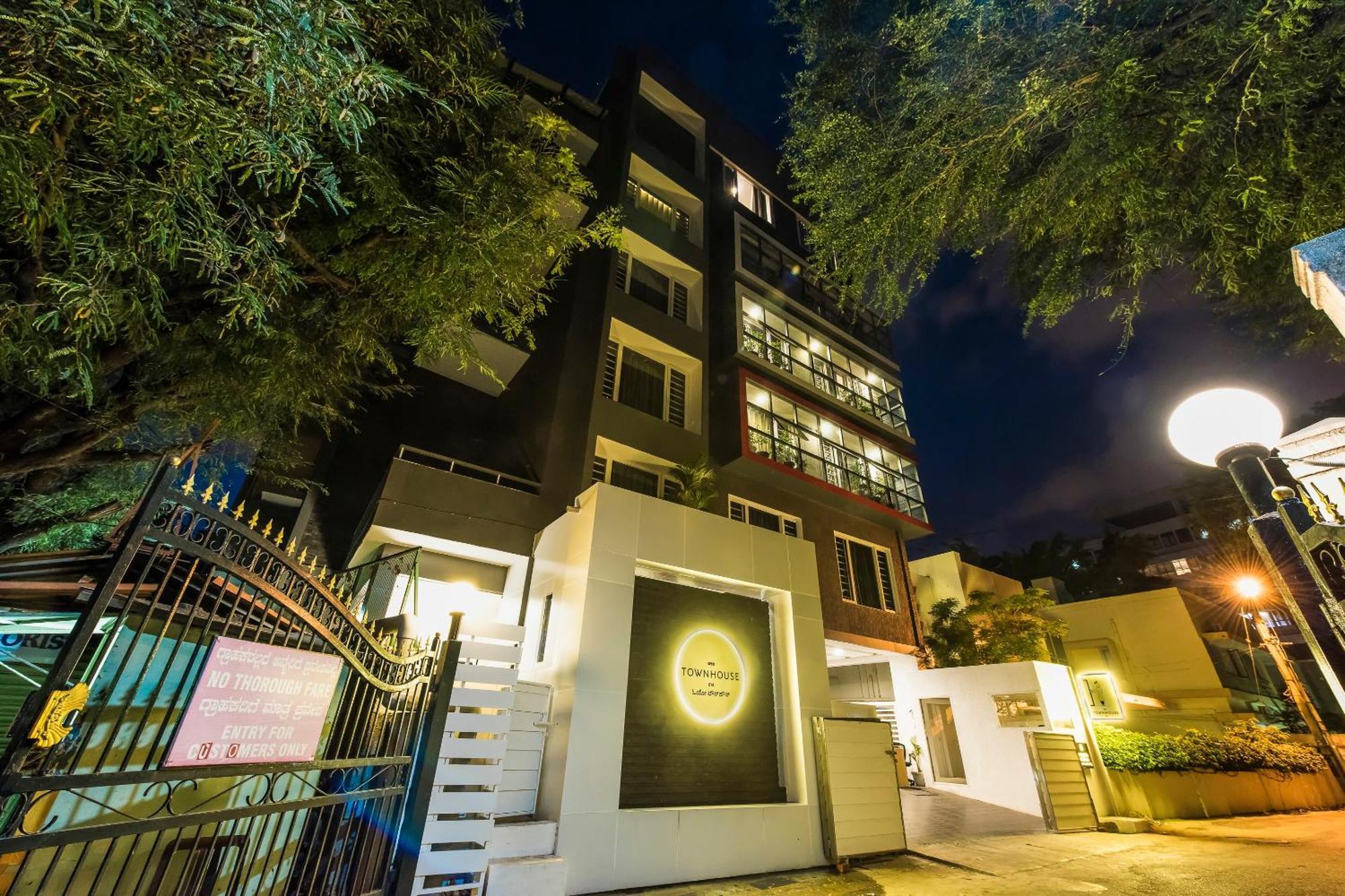 Townhouse Mg Road,벵갈루루 외부 사진